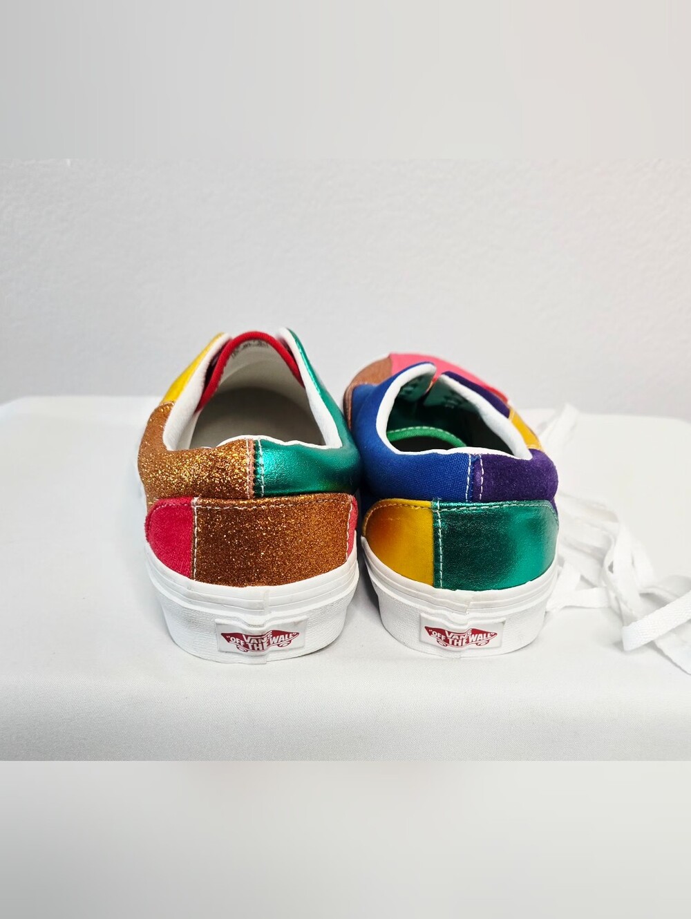 Vans Era Pride Patchwork Sneakers Women's 7.5 Men's 6 Rainbow Low Top - Picture 3 of 7